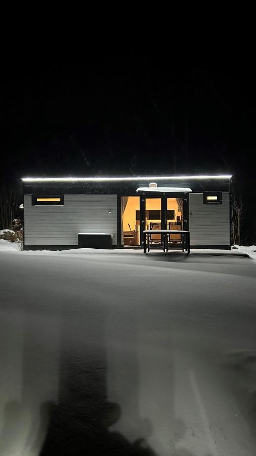 Evika Boutique Hotel Eskilsby Eksteriør bilde